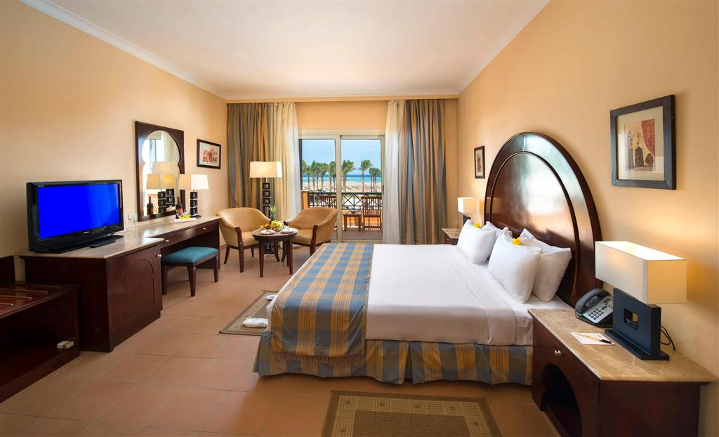 Stella Beach Resort & Spa Makadi Bay 4